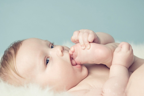 乌鲁木齐合法供卵生儿子价格：为什么越早做试管婴儿越好？